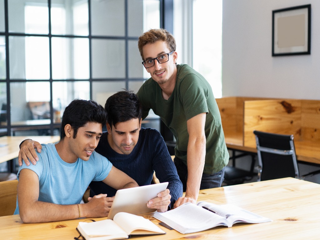 How Campus Facilities Enrich the Student Experience at Top Engineering Institutions